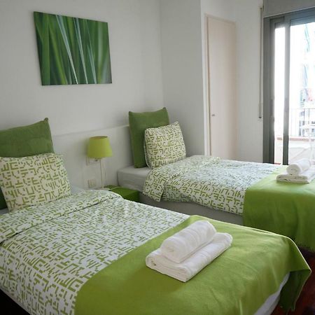 Happy Holiday Beach Home Sitges Exterior photo